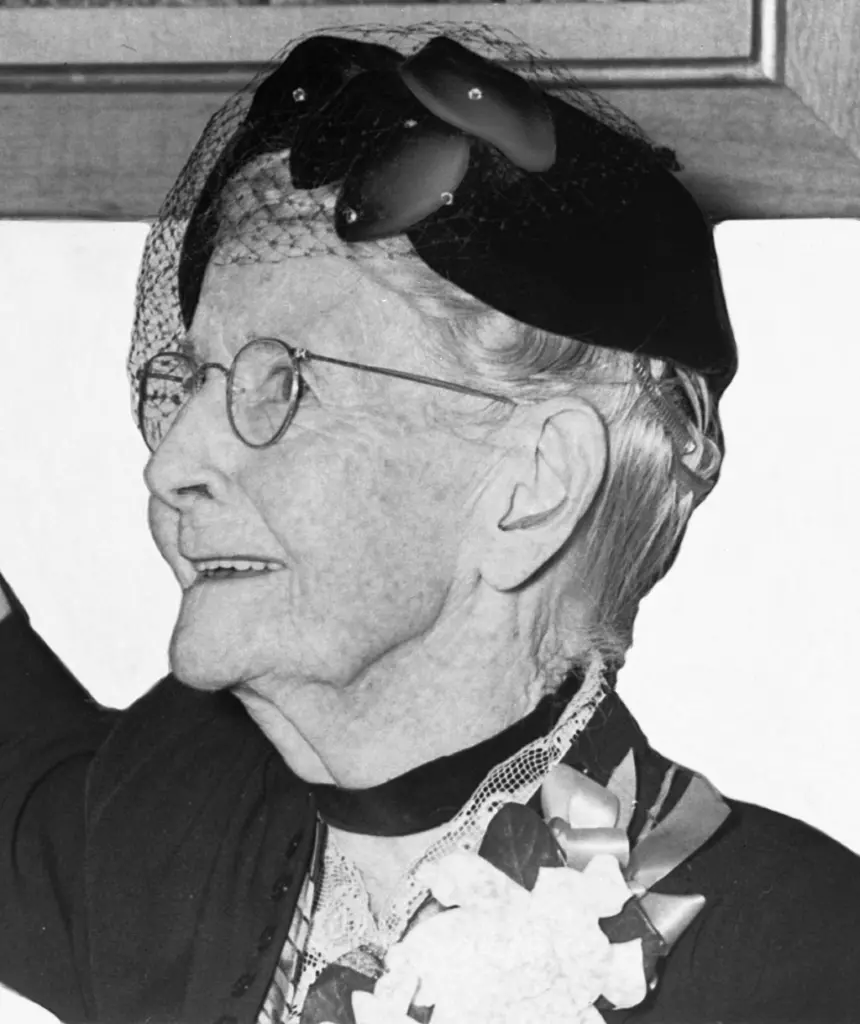 Grandma Moses photographed for the New York World-Telegram and the Sun.
